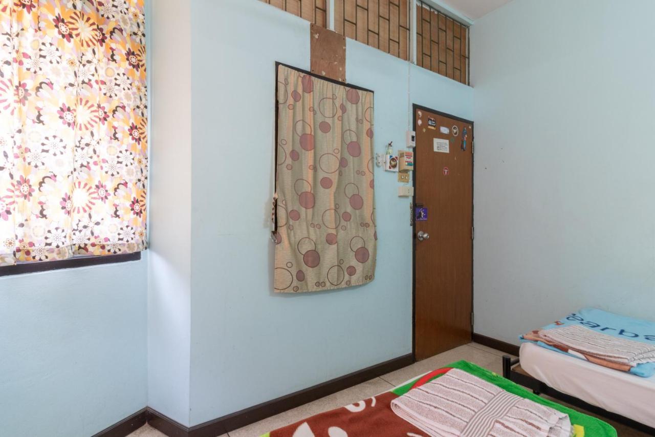 7 Holder Guesthouse بانكوك المظهر الخارجي الصورة