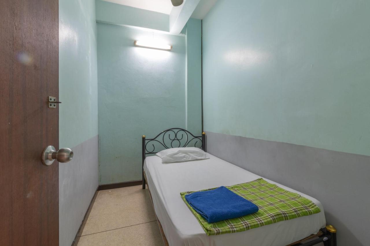 7 Holder Guesthouse بانكوك المظهر الخارجي الصورة
