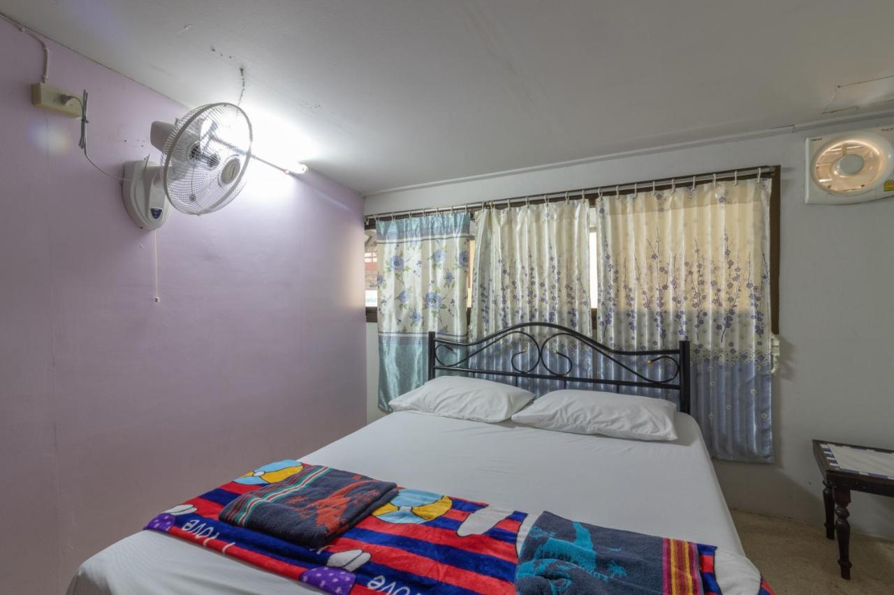 7 Holder Guesthouse بانكوك المظهر الخارجي الصورة
