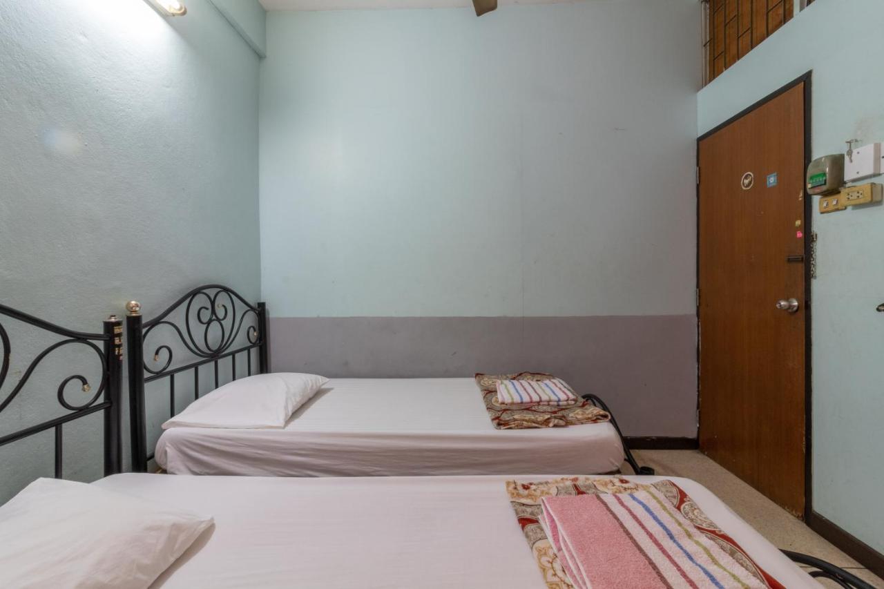7 Holder Guesthouse بانكوك المظهر الخارجي الصورة