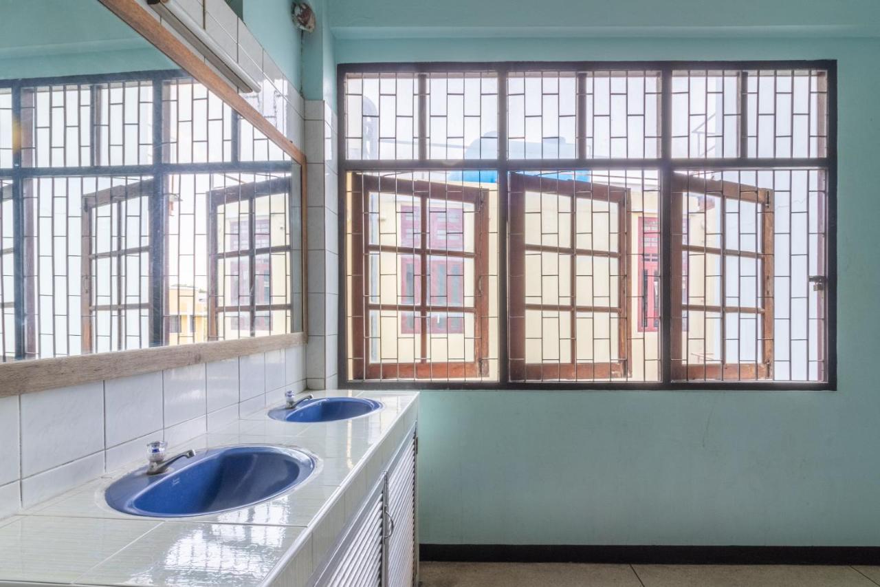 7 Holder Guesthouse بانكوك المظهر الخارجي الصورة