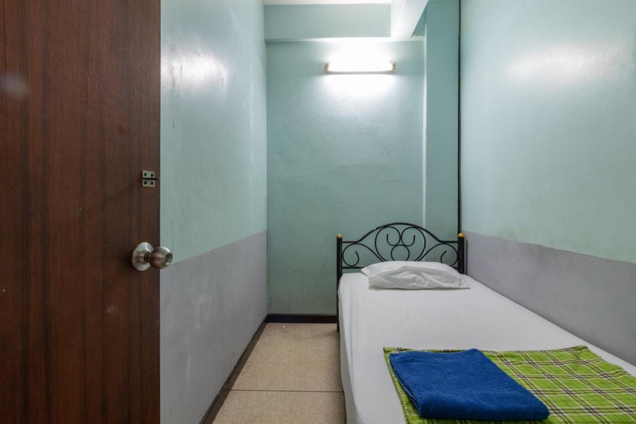 7 Holder Guesthouse بانكوك المظهر الخارجي الصورة